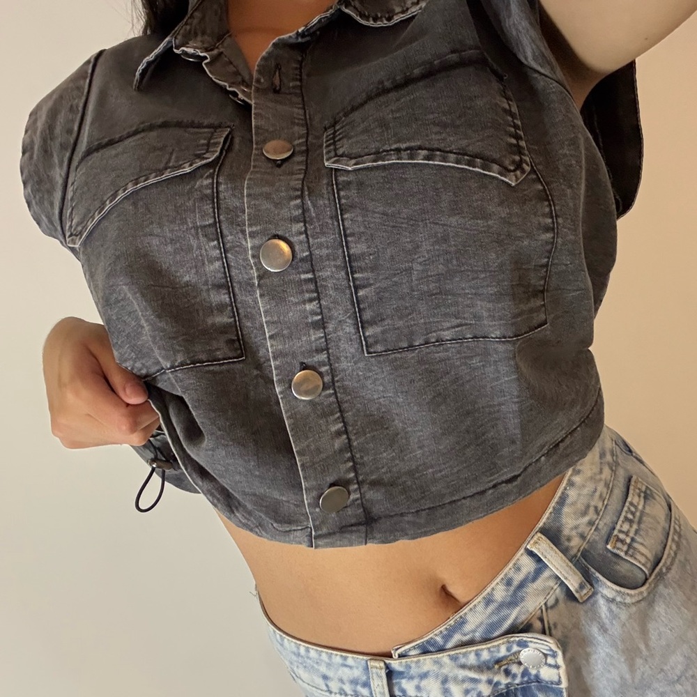 SHEIN Charcoal Button Down Sleeveless Shirt